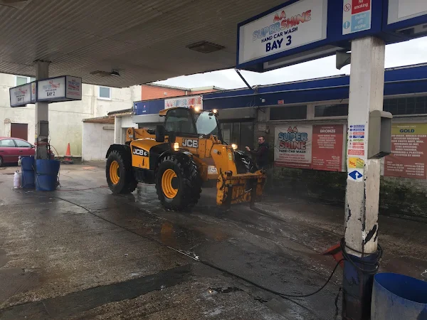 SAFA HAND CAR WASH