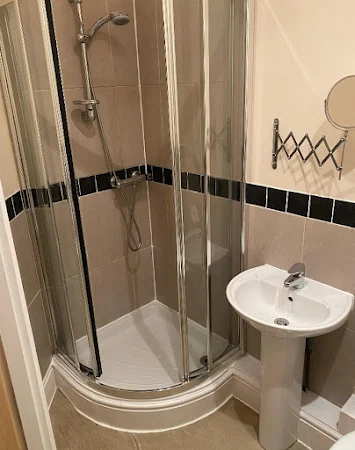 Whiz & Wash Ltd