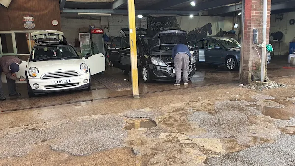Hand Car Wash & Valeting Centre