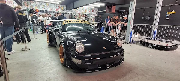 Sam's Detailing - Walk In Store