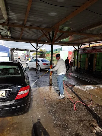 Soapy's Hand Car Wash