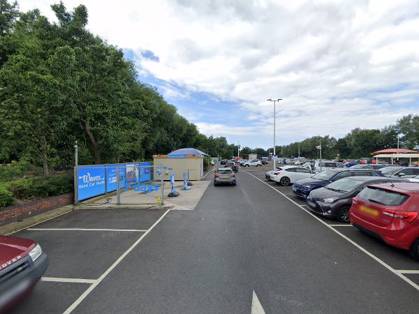 Waves Hand Car Wash Bidston Moss