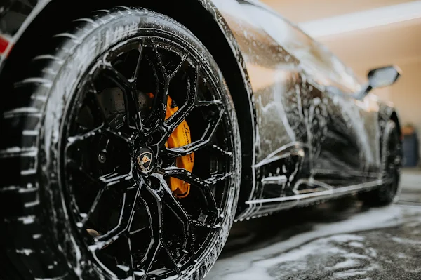 The detailing guru