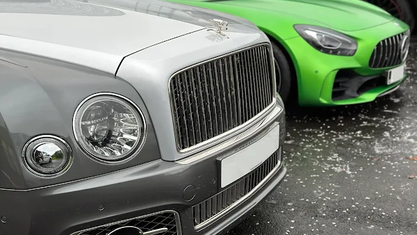 Vibrant Detailing