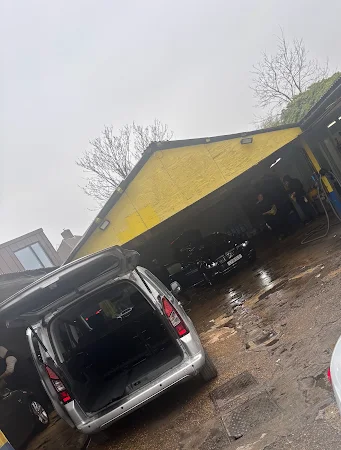 FM Hand Car Wash