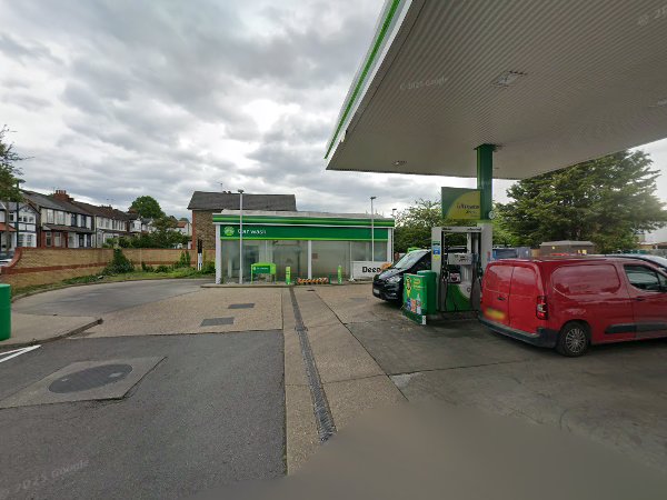 BP Car Wash - Carshalton