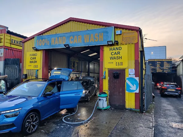 100% Hand Car Wash