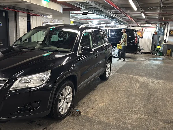 Knightsbridge Car Wash & Valeting