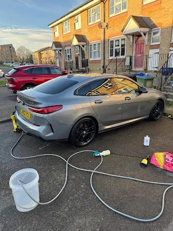 Kita Cleans Car Detailing