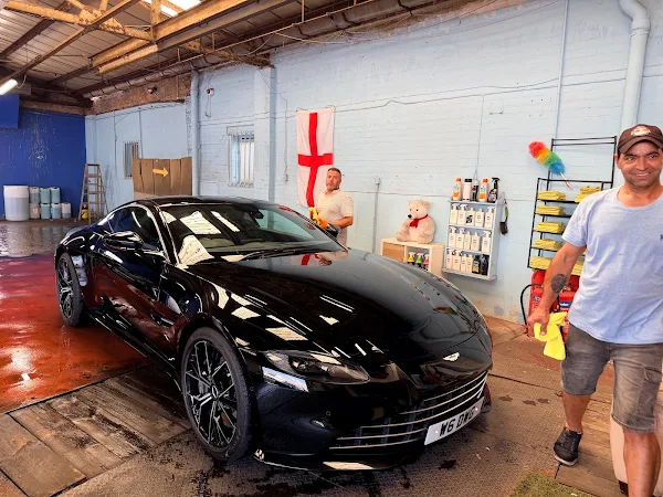 Hampton Hill Hand Car Wash