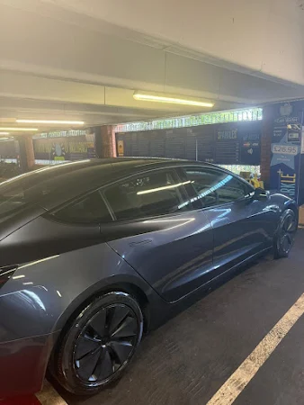 The Carwash Company, Ealing Broadway