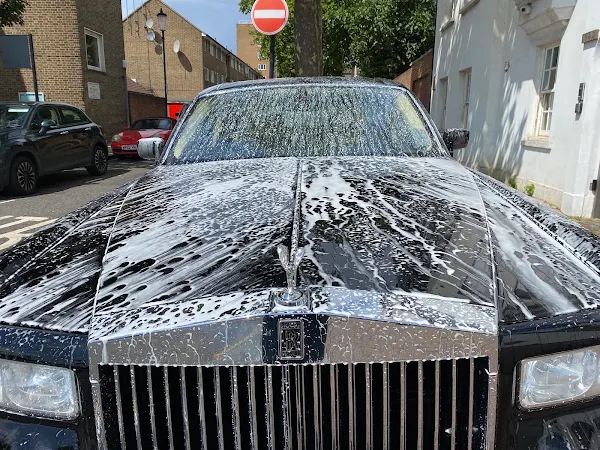 Phantom Detailing