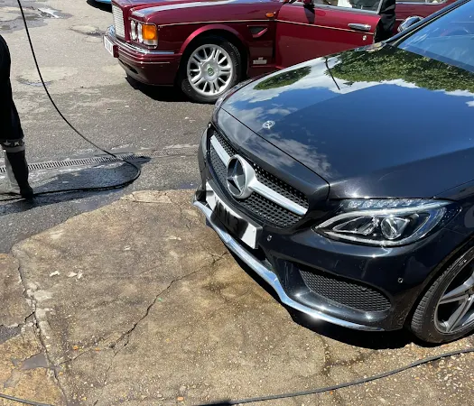 Car Wash & Valeting Centre W7