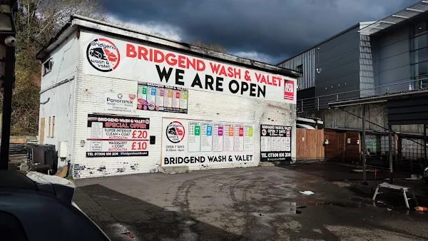Unique Hand Car Wash