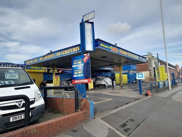 Bubble Hand Car Wash