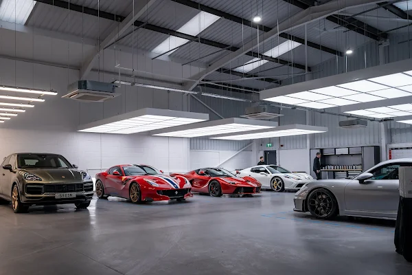 Topaz Leeds | Luxury Car Detailing and Paint Protection Film Specialists