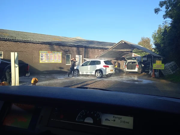 M&L's Hand Car Wash and Valeting Centre