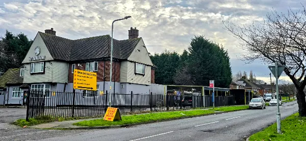 Kiwan's Best Hand Car Wash