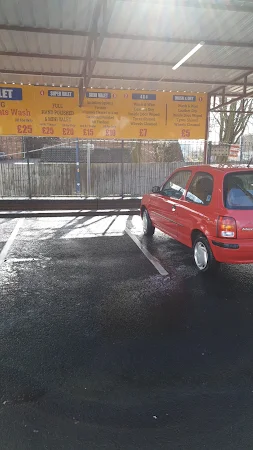 F1 Hand Car Wash