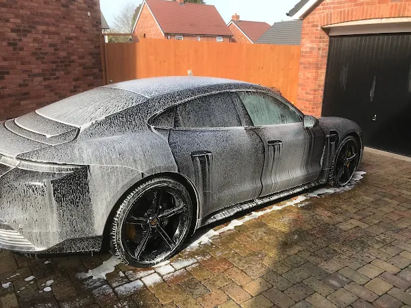 Wheelie Clean Cars