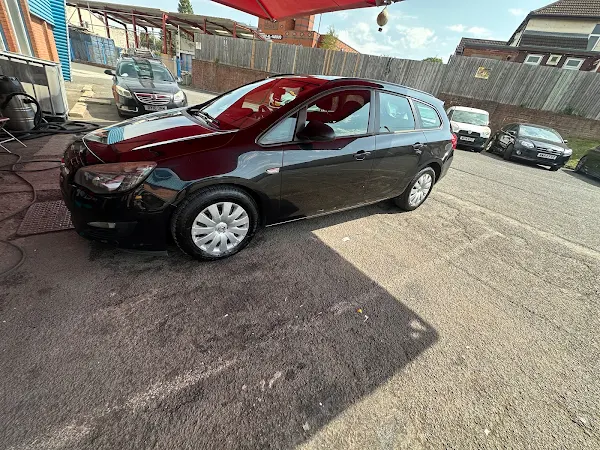 Niku Hand Car Wash 🦅