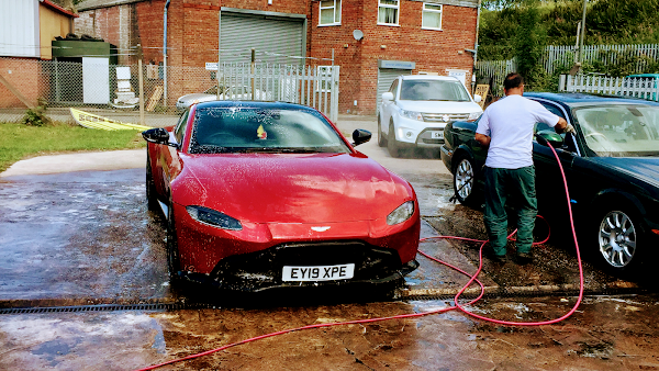 HAND CAR WASH &WAX,ALLOY CLEANED