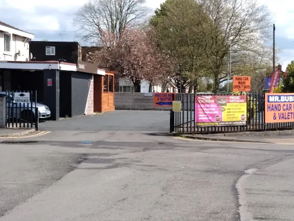 BUBBLE VALETING CENTRE LTD