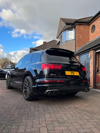 Perfectionist Detailing