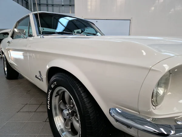 J D Valeting