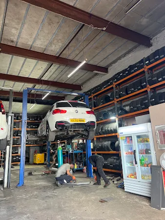 ALI Car Wash & Tyres
