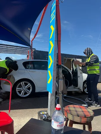 Snow Foam Hand Car Wash