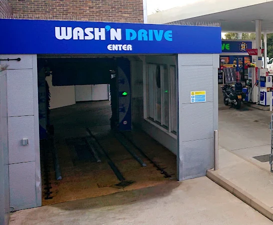 Wash 'N' Drive