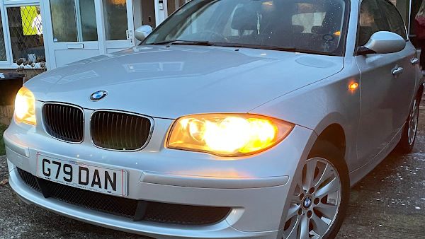 Charlies detailing