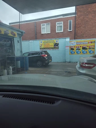 EXPRESS CAR WASH