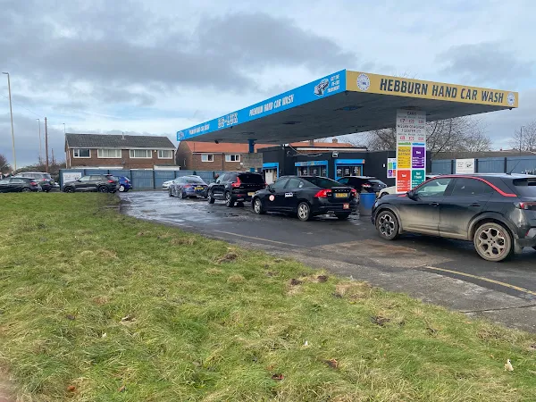 De-lux Hand Car Wash