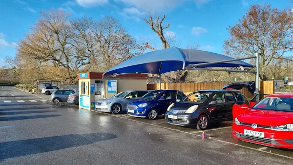 Waves Hand Car Wash Watford