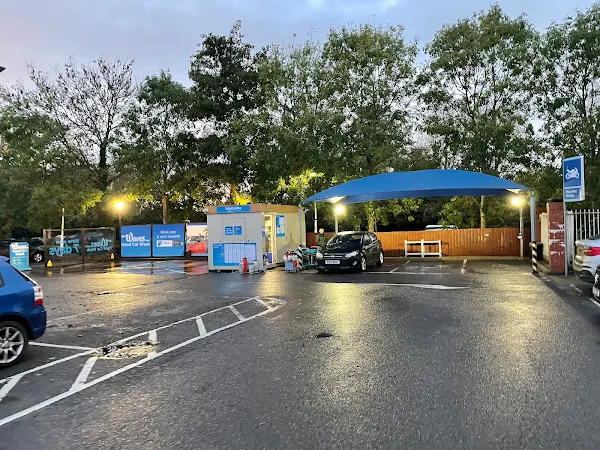 Waves Hand Car Wash Rickmansworth