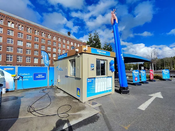Waves Hand Car Wash Stockport