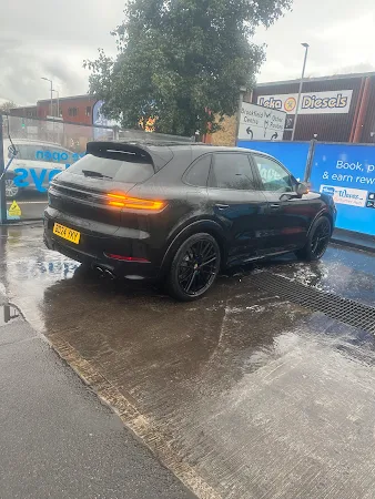 Waves Hand Car Wash Cheshunt