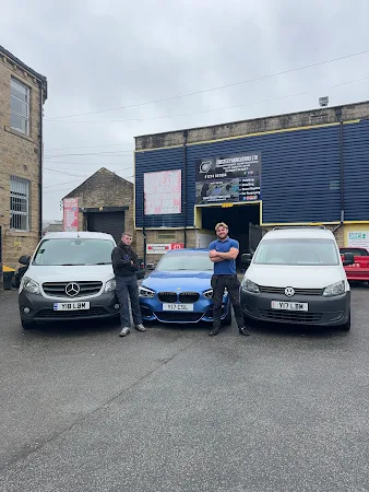 Lightbody Motors