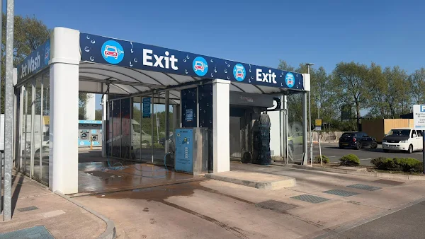 MFG Car Wash Centre