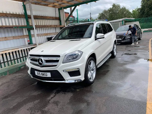 Lima Hand Car Wash