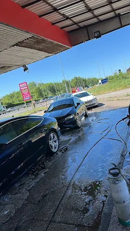 Soapy's Hand Car Wash