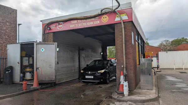 Valero Hand Car Wash