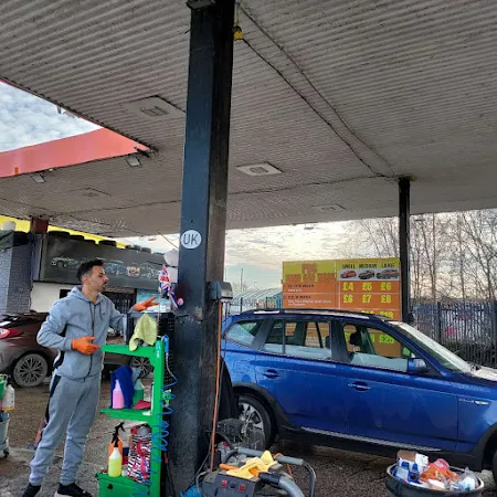 Platinum Detailing Centre - Car wash