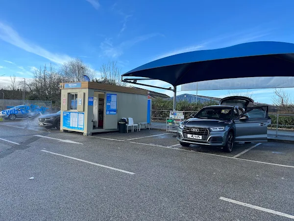 Waves Hand Car Wash Hindley