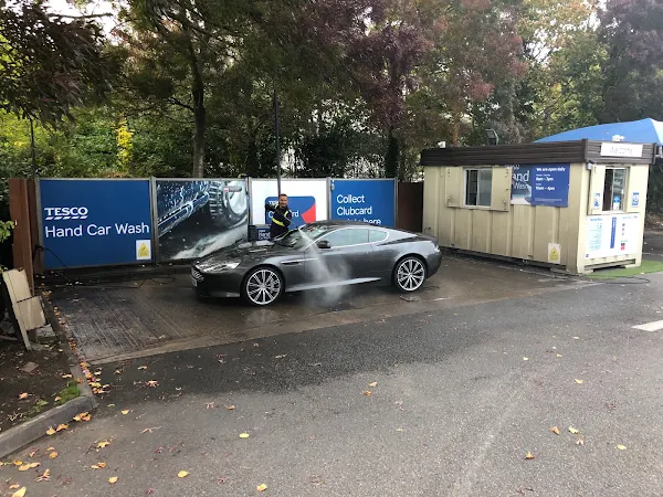 Waves Hand Car Wash Yeading