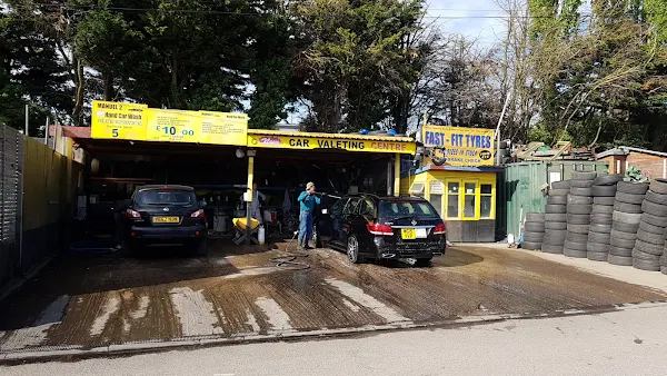 Manuel 2 Car Wash & Tyres