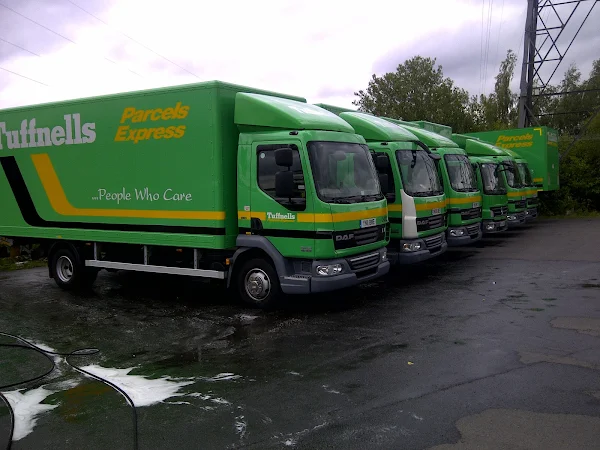 24/7 Cleaning Services - Mobile Fleet Wash