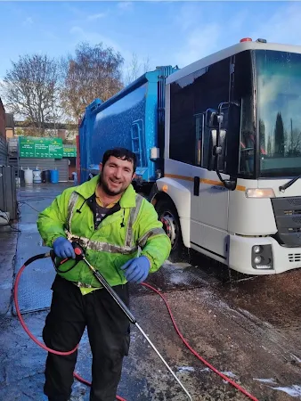 TOP CAR SERVICE STATION LTD